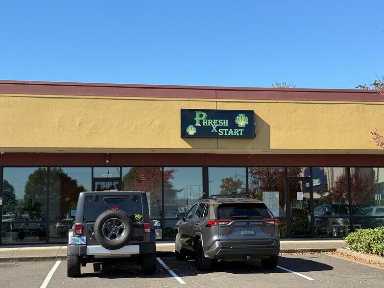 1005-1040 Bailey Hill Rd, Eugene, OR à louer - Photo de l’immeuble – Image 2 sur 13