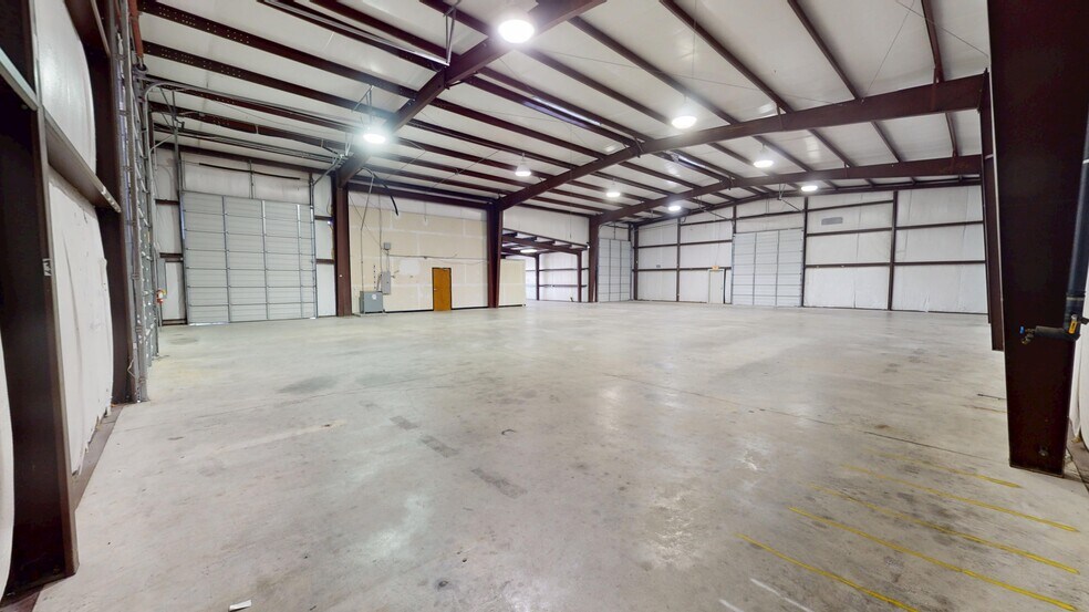 13621 Immanuel Rd, Pflugerville, TX à louer - Photo de l’immeuble – Image 2 sur 15