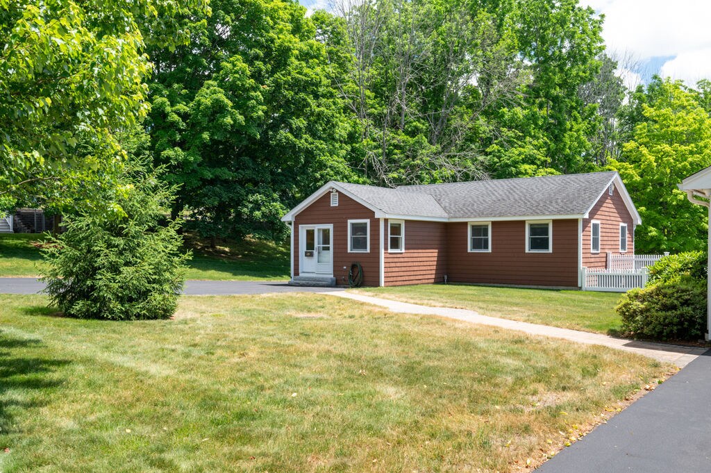 4 Fern Ave, Amesbury, MA à vendre Photo principale– Image 1 sur 5
