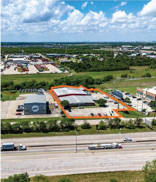 506 Texas 146, La Porte, TX à vendre - Photo principale – Image 1 sur 3