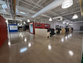 50 Tower Ln, Avon, CT à louer Photo intérieure– Image 2 sur 4