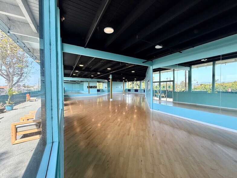 2929 Washington Blvd, Marina del Rey, CA à louer - Photo de l’immeuble – Image 2 sur 32