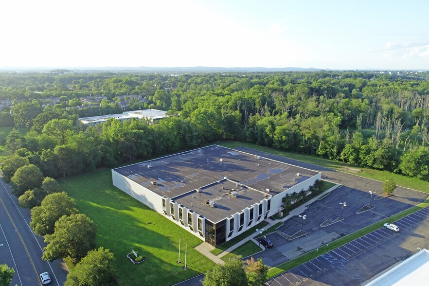 5 Vreeland Rd, Florham Park, NJ à louer - Photo de l’immeuble – Image 1 sur 6