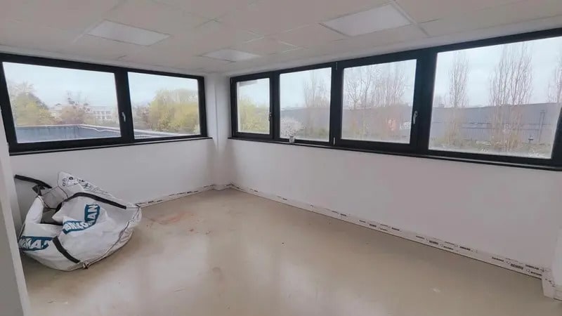 1 Avenue Du Bois De L'Epine, Évry-Courcouronnes à vendre - Photo intérieure – Image 2 sur 11