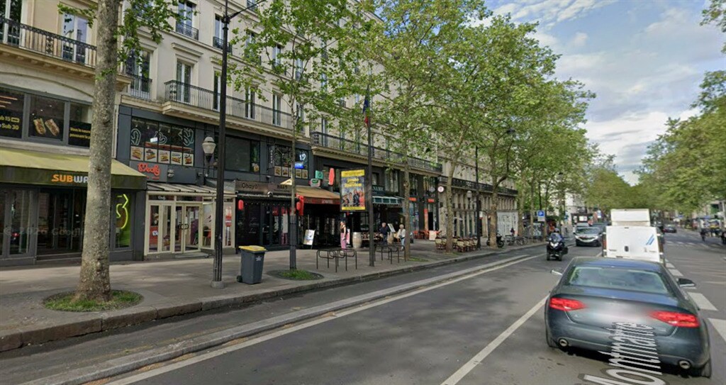 Local commercial dans Paris à louer Photo de l’immeuble– Image 1 sur 3