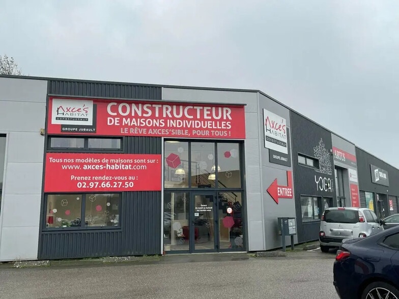 Bureau dans Séné à louer - Photo de l’immeuble – Image 1 sur 1