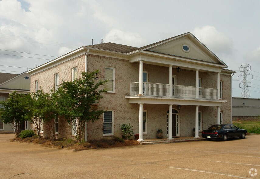 403 Towne Center Blvd, Ridgeland, MS à vendre - Photo de l’immeuble – Image 1 sur 8