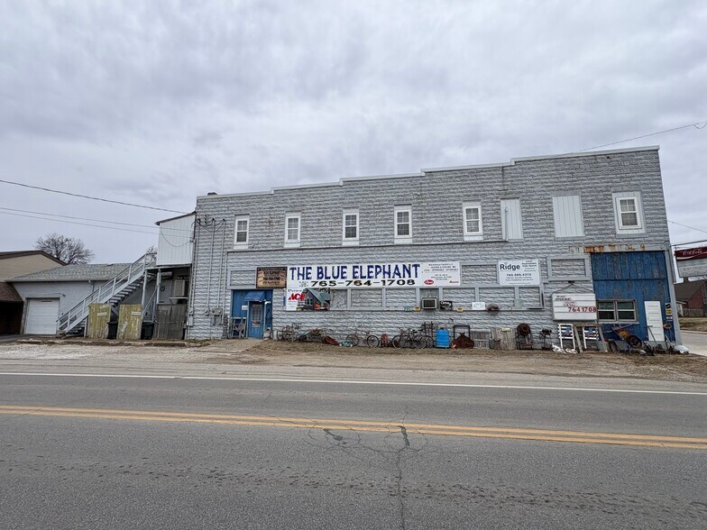 200 N Monroe St, Williamsport, IN à vendre - Photo de l’immeuble – Image 3 sur 21