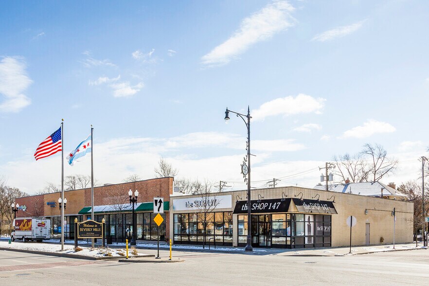 2301-2323 W 95th St, Chicago, IL à louer - Photo de l’immeuble – Image 3 sur 33