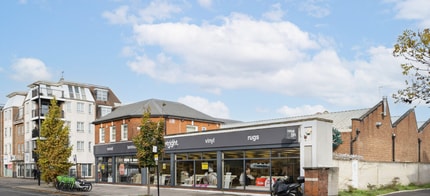 380 Uxbridge Rd, Londres à louer Photo intérieure– Image 1 sur 9