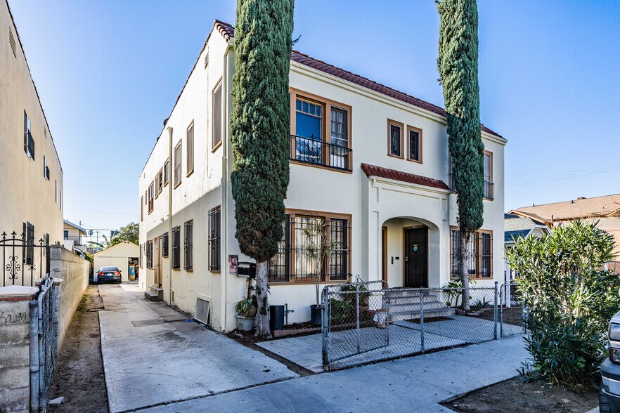 2752 W 15th St, Los Angeles, CA à vendre - Photo de l’immeuble – Image 2 sur 7