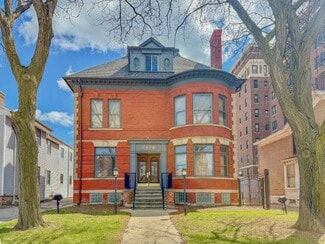 Plus de détails pour 2920 E Jefferson Ave, Detroit, MI - Bureau à louer