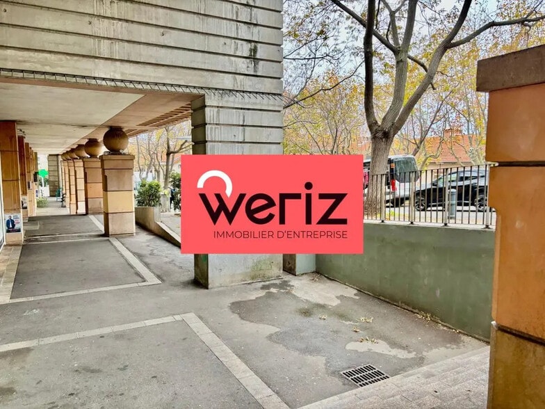 Bureau dans Aix-en-Provence à louer - Hall d’entrée – Image 3 sur 5