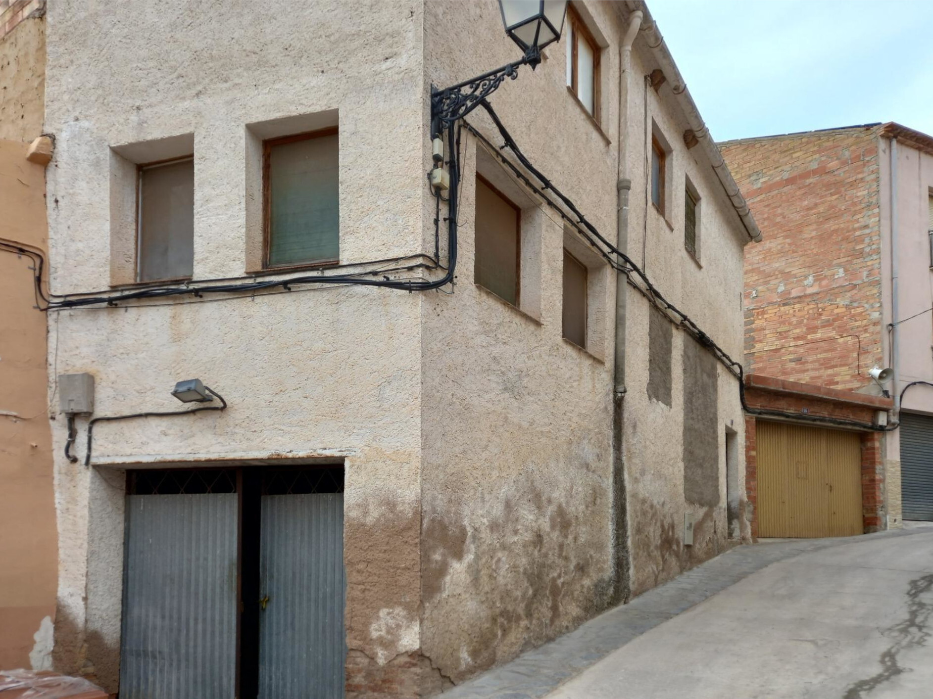 Industriel/Logistique dans La Torre de l'Espanyol, Tarragona à vendre Photo de l’immeuble– Image 1 sur 21