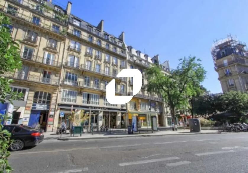 Bureau dans Paris à louer - Photo de l’immeuble – Image 2 sur 10
