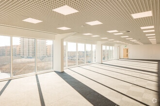 Eastman Edge & Harrow View, Harrow à louer Photo intérieure– Image 1 sur 5