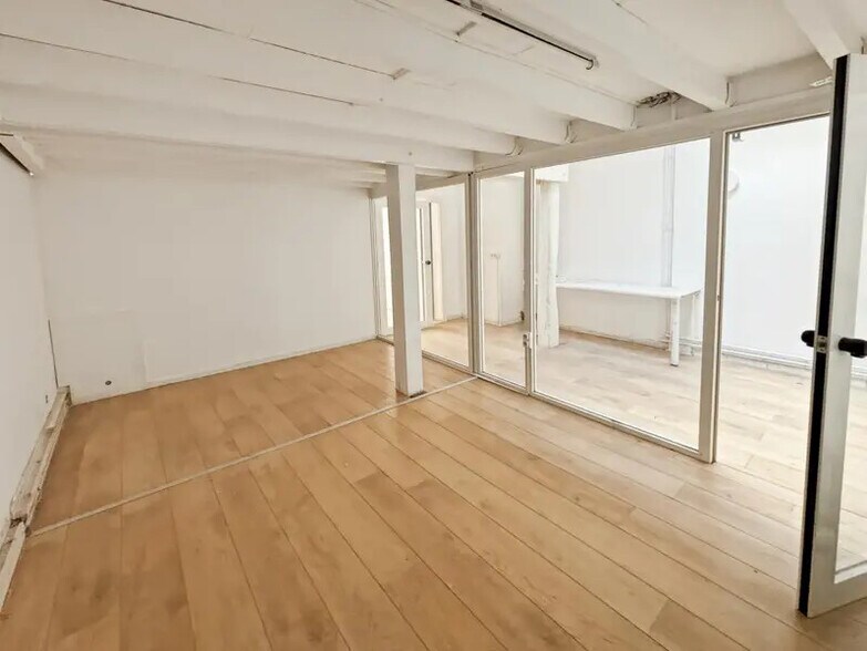 Bureau dans Paris à louer - Photo de l’immeuble – Image 3 sur 7