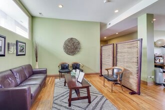 1811-1819 W North Ave, Chicago, IL à louer Photo intérieure– Image 2 sur 12