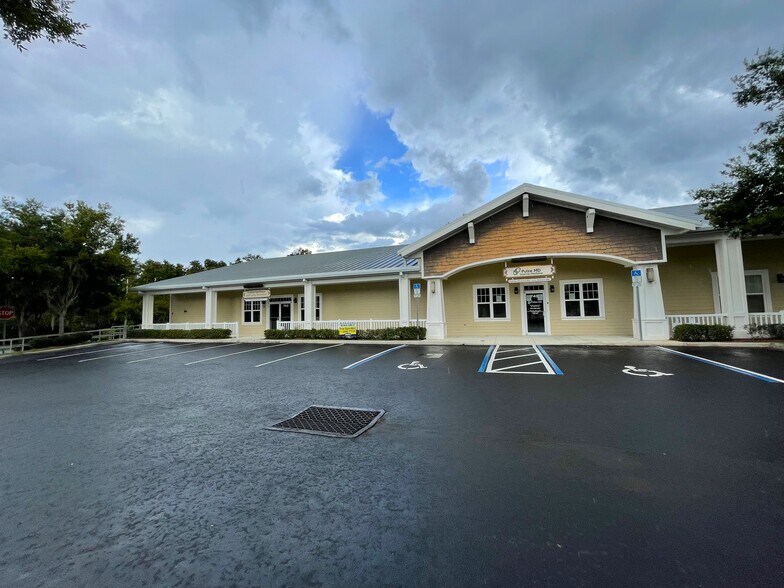 733-771 Highway 466, Lady Lake, FL à vendre - Photo de l’immeuble – Image 3 sur 25