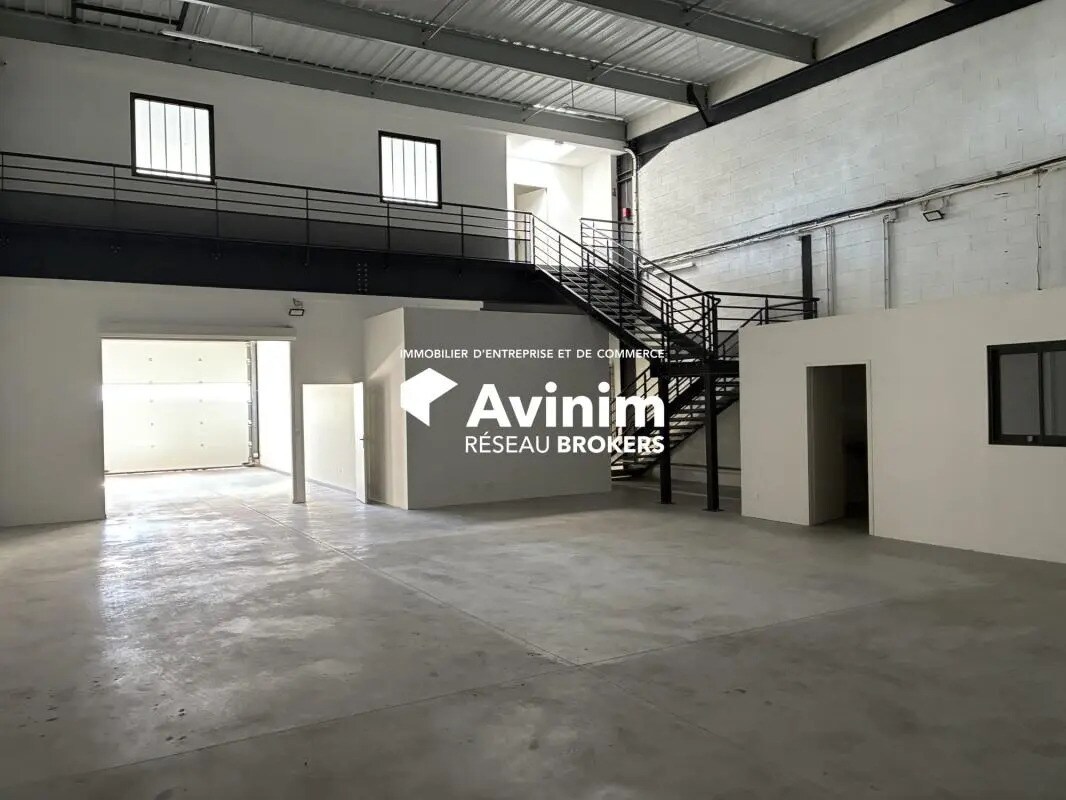 Industriel/Logistique dans La Ciotat à louer Photo intérieure– Image 1 sur 10