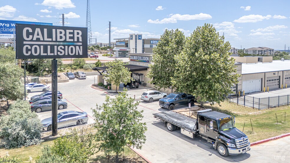25627 US Highway 281 N, San Antonio, TX à vendre - Photo de l’immeuble – Image 3 sur 8