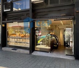 Local commercial dans Barcelone, Barcelona à louer Plan d’étage– Image 1 sur 1