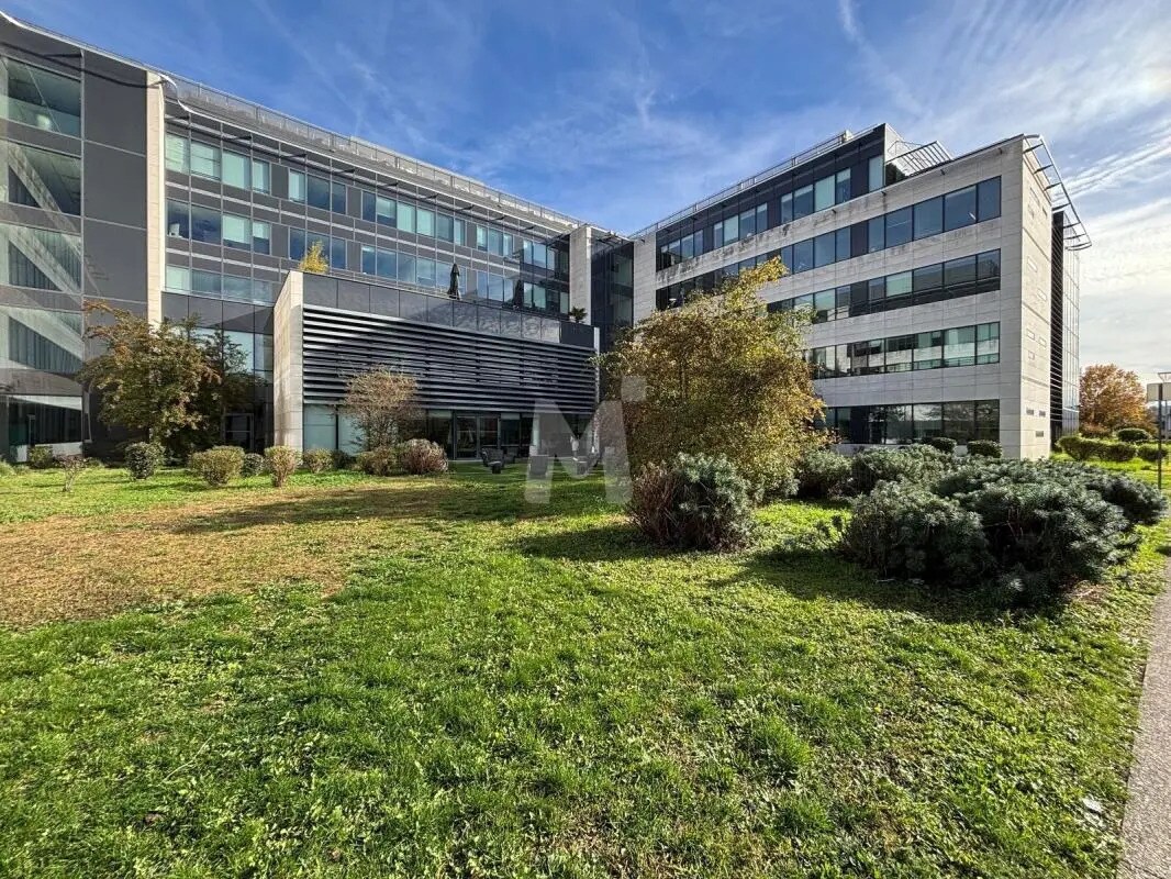 Bureau dans Rungis à louer Photo de l’immeuble– Image 1 sur 12