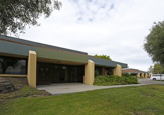 Plus de détails pour 3000-3050 Kenneth St, Santa Clara, CA - Local d'activités à louer