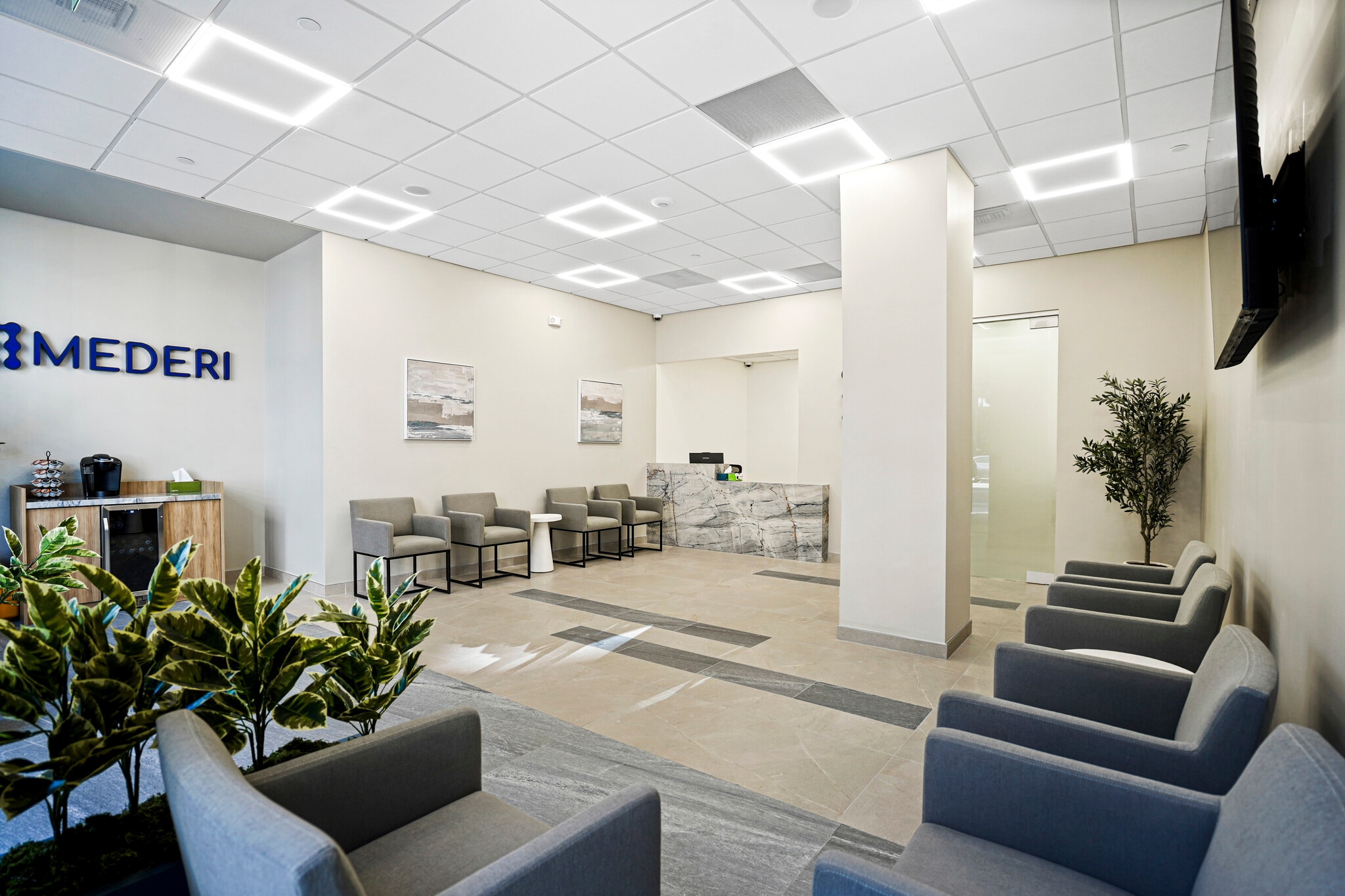 11301 W Olympic Blvd, Los Angeles, CA à louer Photo intérieure– Image 1 sur 18