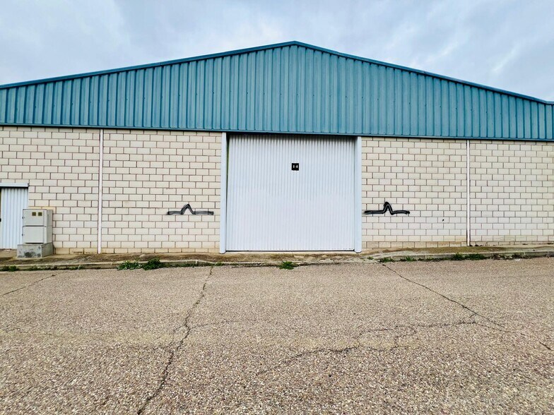 Industriel/Logistique dans Magán, Toledo à vendre - Photo de l’immeuble – Image 1 sur 4