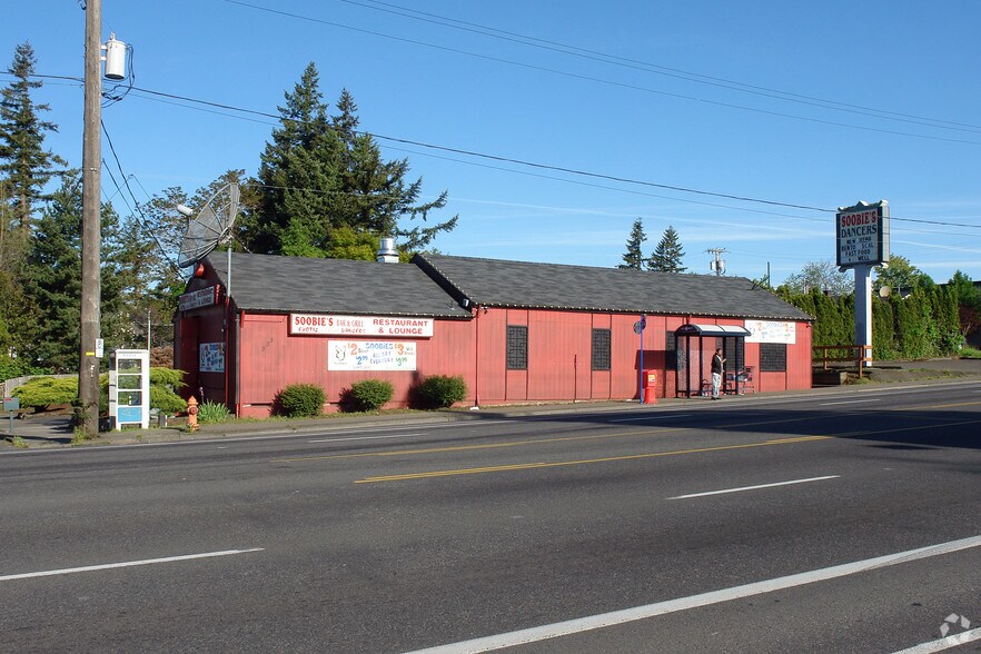 Retail Property and Redevelopment Land portefeuille de 2 biens à vendre sur LoopNet.fr - Photo principale – Image 2 sur 5