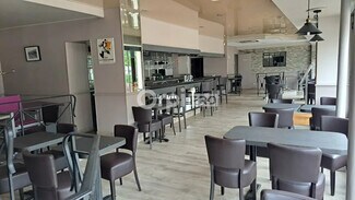 Plus de détails pour Local commercial à louer