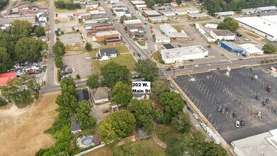 202 W Main St, Sanford, NC - VUE AÉRIENNE  vue de carte - Image1