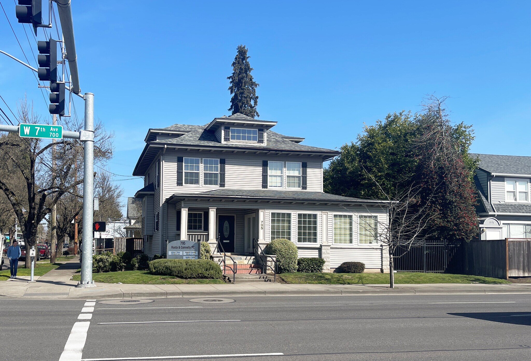 795 W 7th Ave, Eugene, OR à vendre Photo principale– Image 1 sur 13