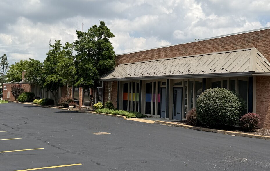 1340-1350 Baur Blvd, Olivette, MO à vendre - Photo de l’immeuble – Image 3 sur 3