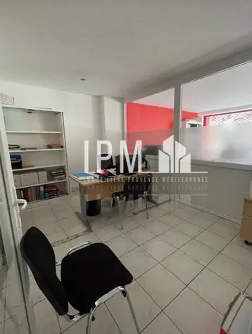 Local commercial dans Marseille à vendre - Photo intérieure – Image 3 sur 5