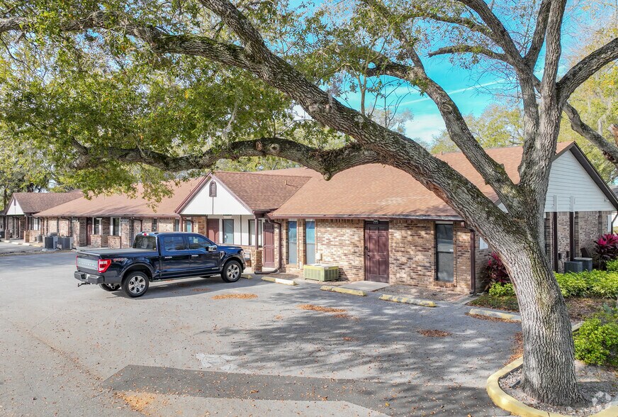 421 Montgomery Rd, Altamonte Springs, FL à louer - Photo principale – Image 1 sur 23