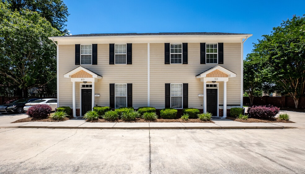 30 Town House Ct, Sumter, SC à vendre - Photo principale – Image 1 sur 5