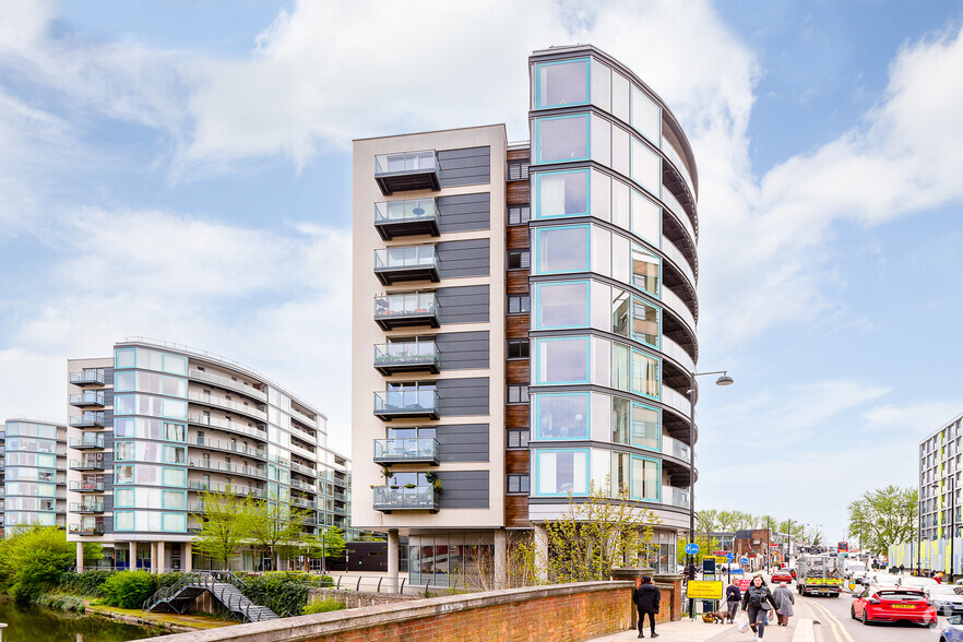 Station Rd, Hayes à vendre - Photo principale – Image 1 sur 1