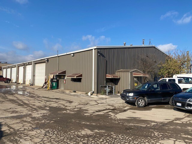 5819 W Ogden Ave, Cicero, IL à louer - Photo de l’immeuble – Image 3 sur 13