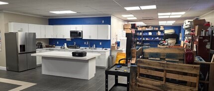 3966 Arnold Ave, Naples, FL à louer Photo intérieure– Image 2 sur 5