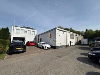 Plus de détails pour 90-94 Glentanar Rd, Glasgow - Industriel/Logistique à vendre