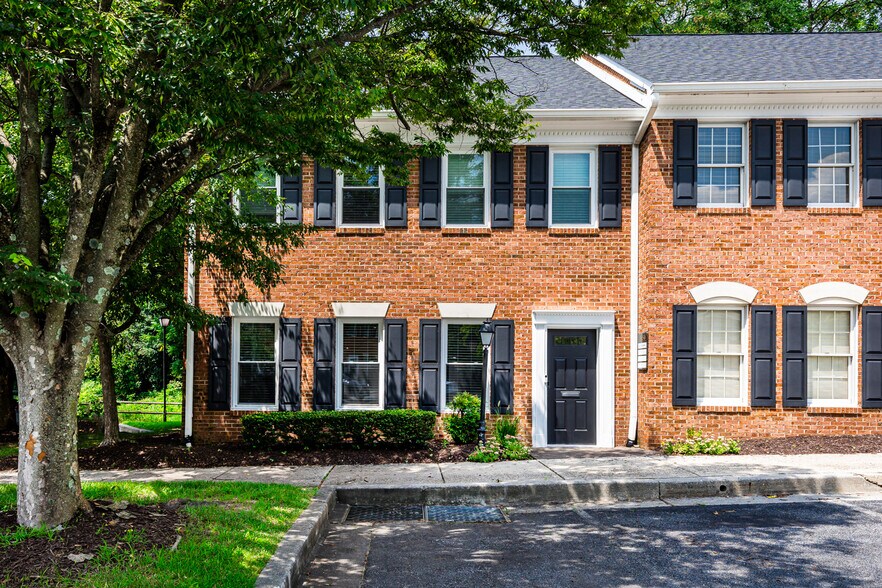 3450 Ellicott Center Dr, Ellicott City, MD à louer - Photo de l’immeuble – Image 1 sur 29
