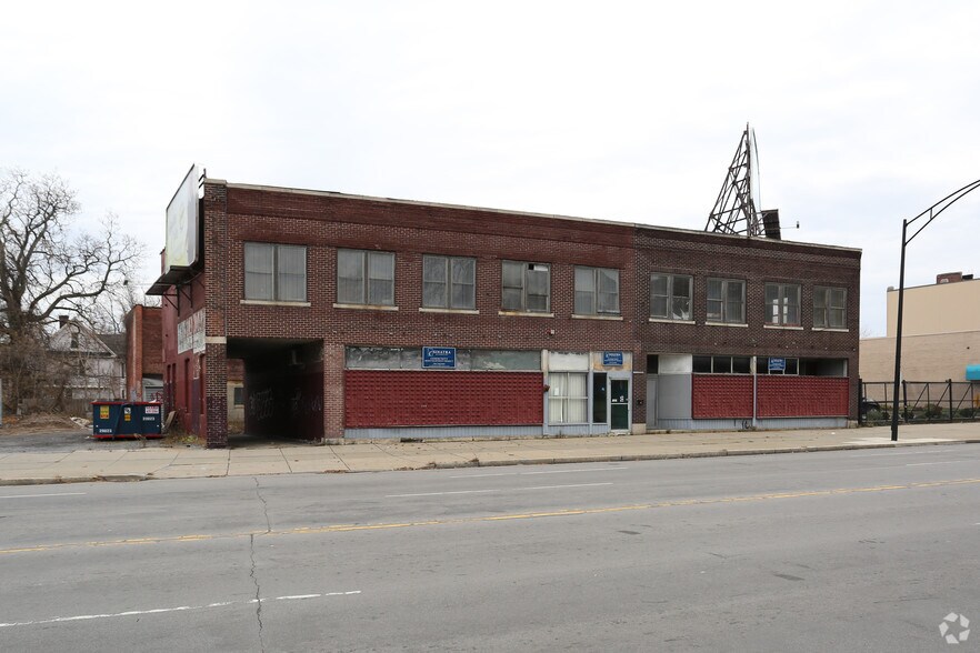 1499-1501 Main St, Buffalo, NY à vendre - Photo principale – Image 1 sur 4