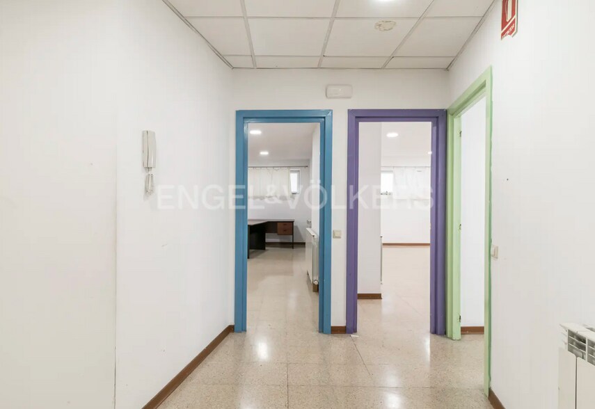 View Photo