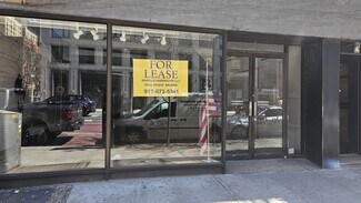 Plus de détails pour 1492 1st Ave, New York, NY - Local commercial à louer