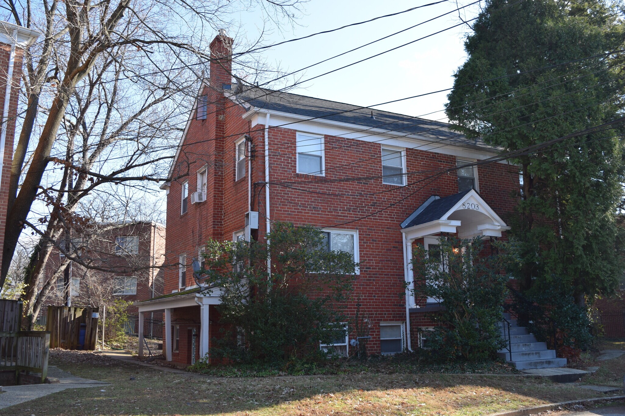 8203 Houston Ct, Takoma Park, MD à vendre Photo principale– Image 1 sur 8