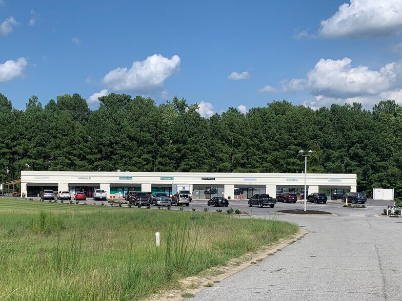 149 Logan Ct, Angier, NC à louer - Photo de l’immeuble – Image 2 sur 9