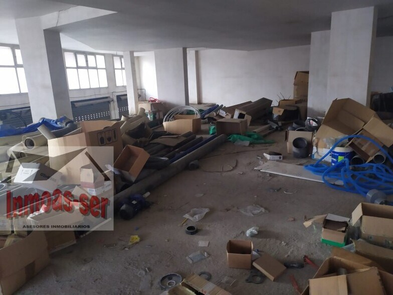 Immeuble residentiel dans Barcelone, Barcelona à vendre - Photo intérieure – Image 2 sur 5