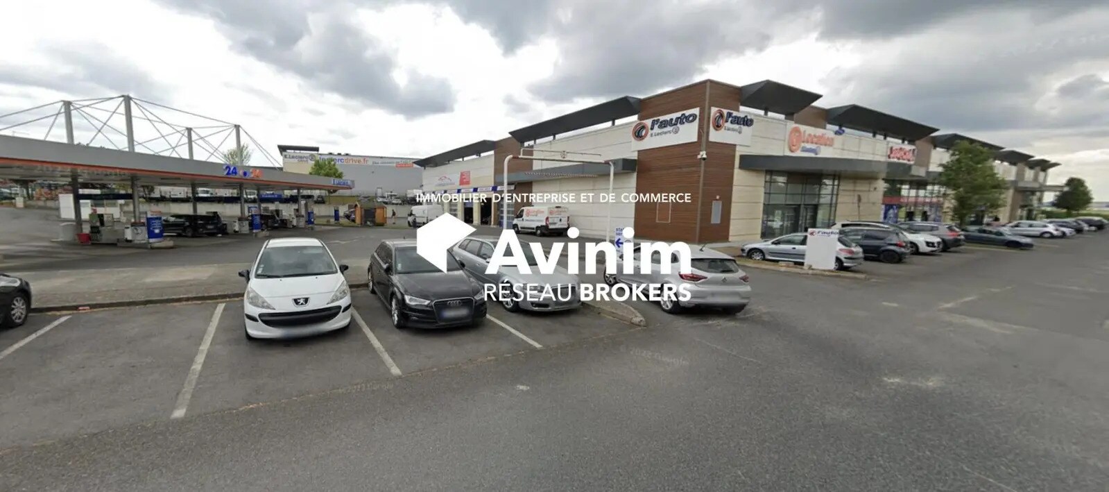 Local commercial dans Mareuil-lès-Meaux à louer Photo de l’immeuble– Image 1 sur 9